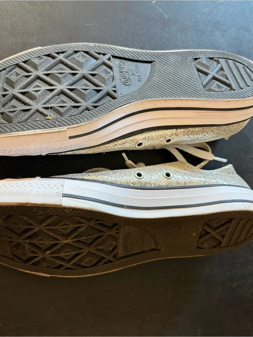 Converse all stars Silver Glitter Low-Top Lace-Up Sneakers - Picture 4 of 5